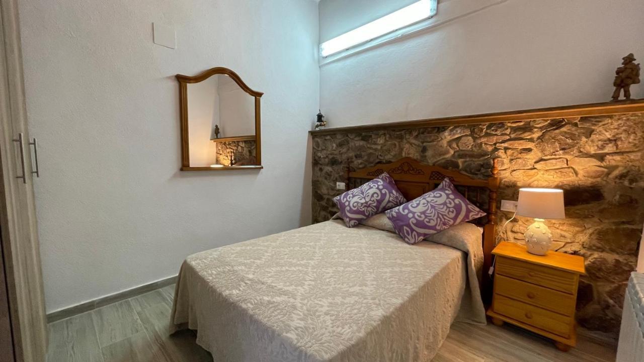 Pedroso de Acim Apartamentos Rurales Casa Josefita מראה חיצוני תמונה