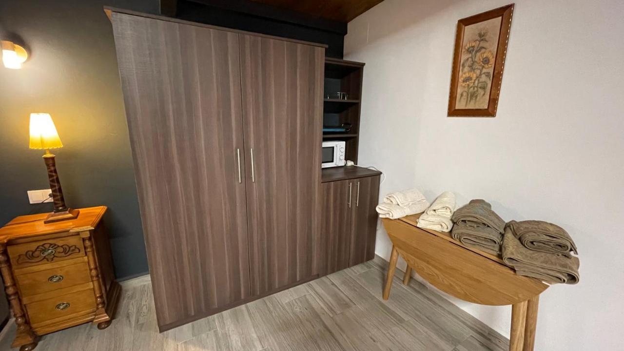 Pedroso de Acim Apartamentos Rurales Casa Josefita מראה חיצוני תמונה